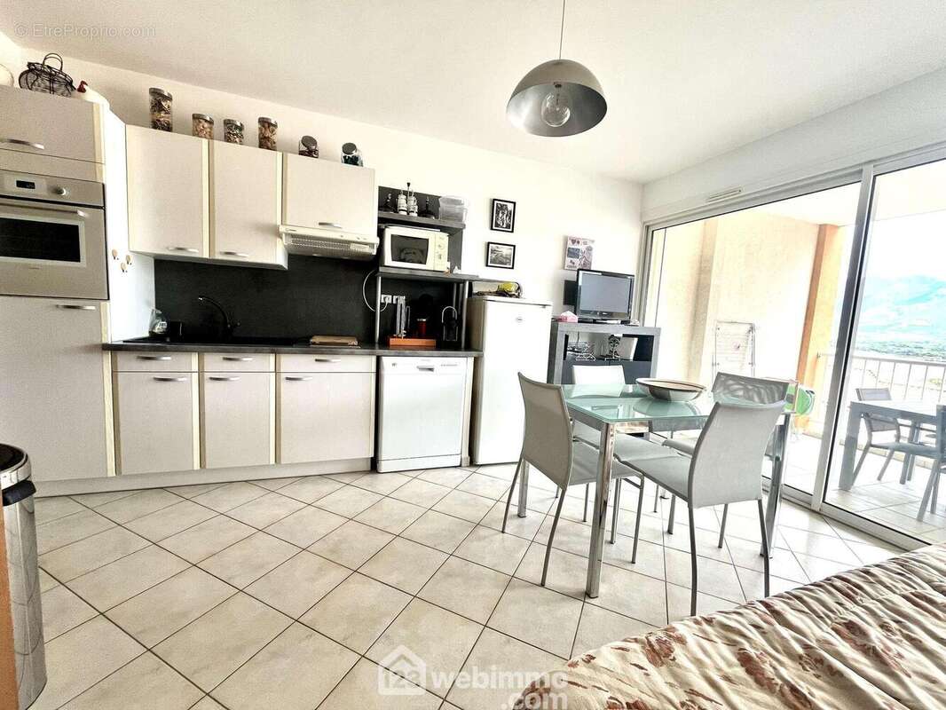 Appartement à CALVI
