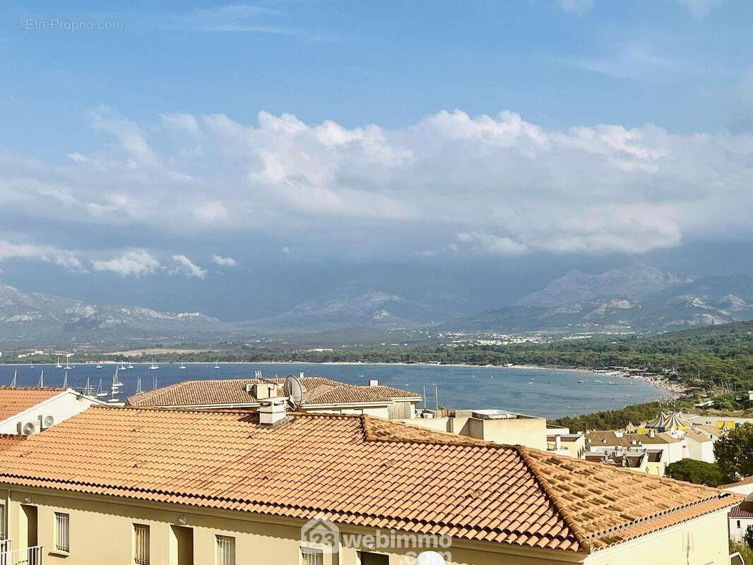 Appartement à CALVI