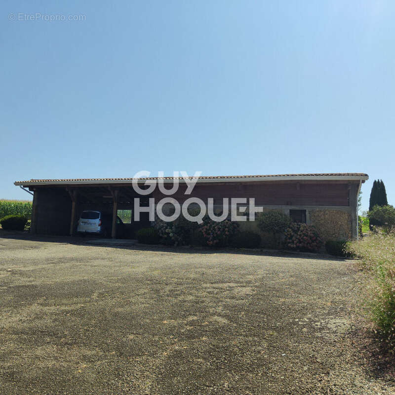 Maison à GRENADE-SUR-L&#039;ADOUR