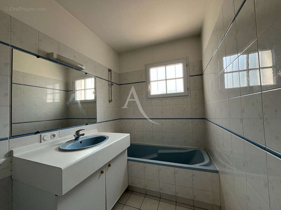 Maison à SAINT-HILAIRE-DE-RIEZ