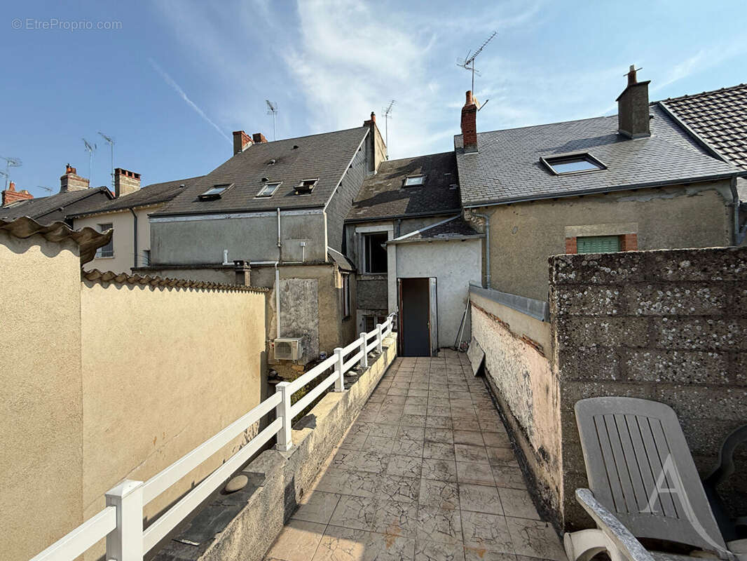 Maison à CHATEAUROUX