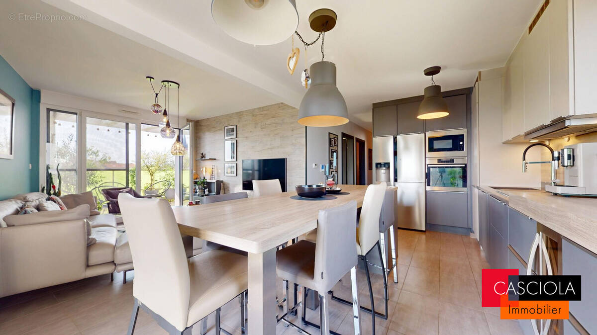 Appartement à MARLY