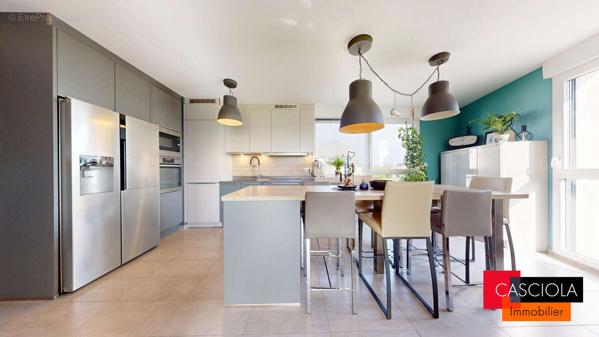 Appartement à MARLY