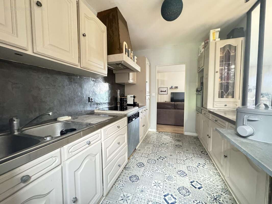 Maison à SAINTRY-SUR-SEINE