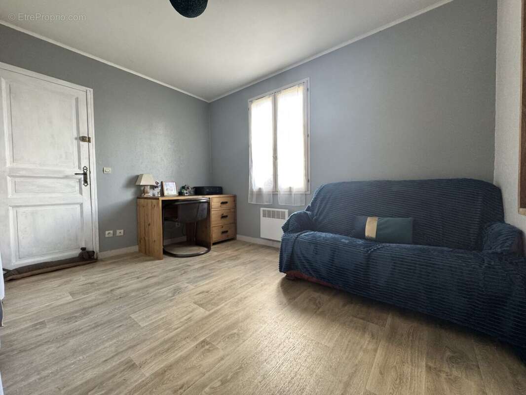 Maison à SAINTRY-SUR-SEINE