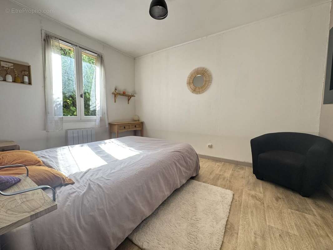 Maison à SAINTRY-SUR-SEINE