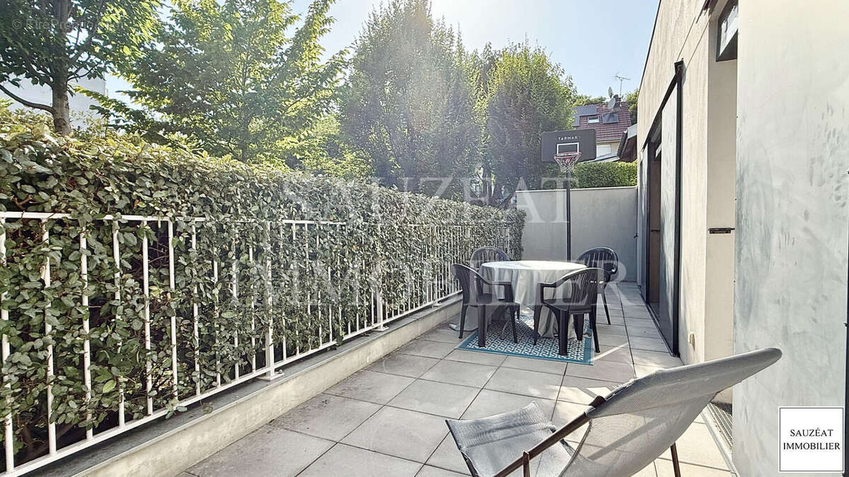 Appartement à BAGNEUX