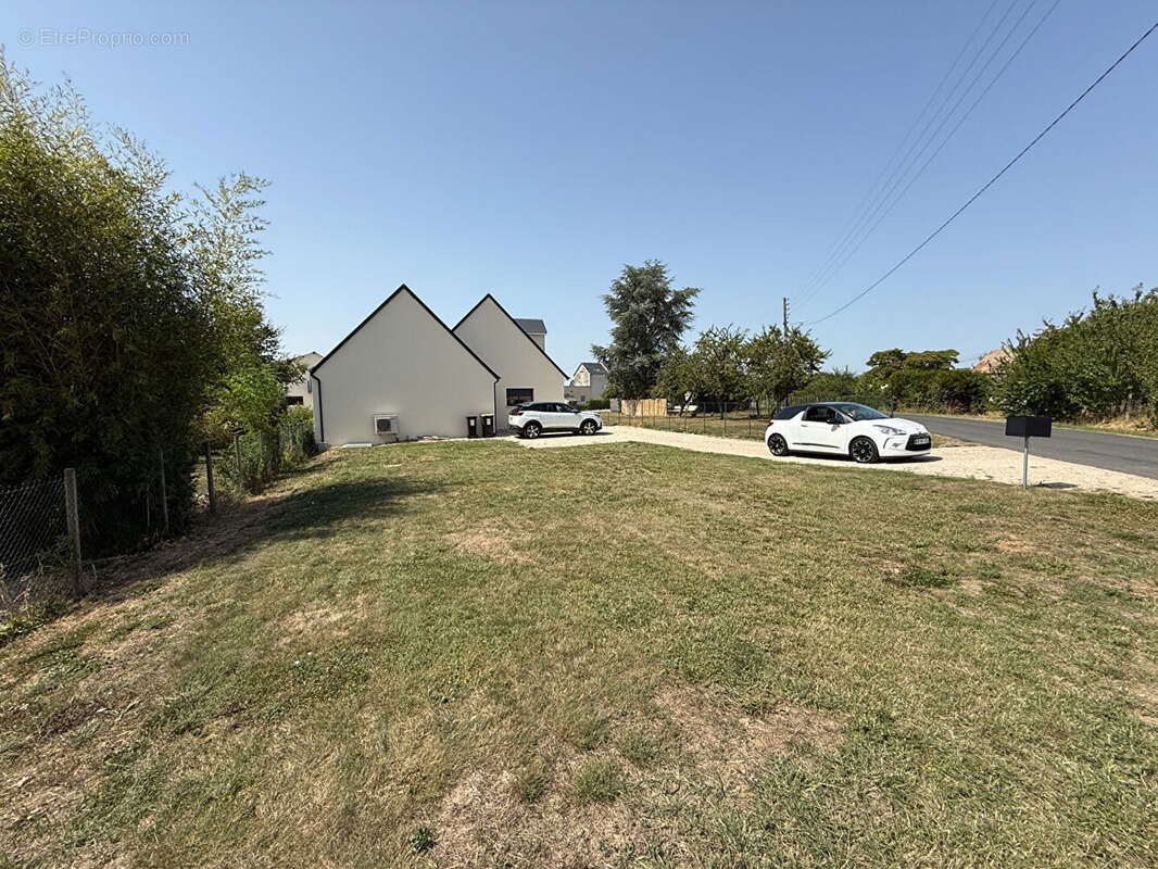 Maison à SAINT-AMAND-LONGPRE