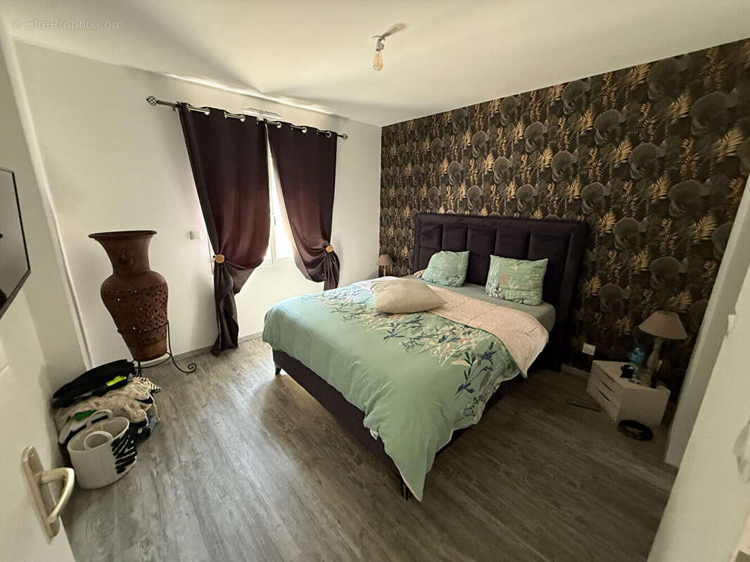 Maison à SAINT-AMAND-LONGPRE