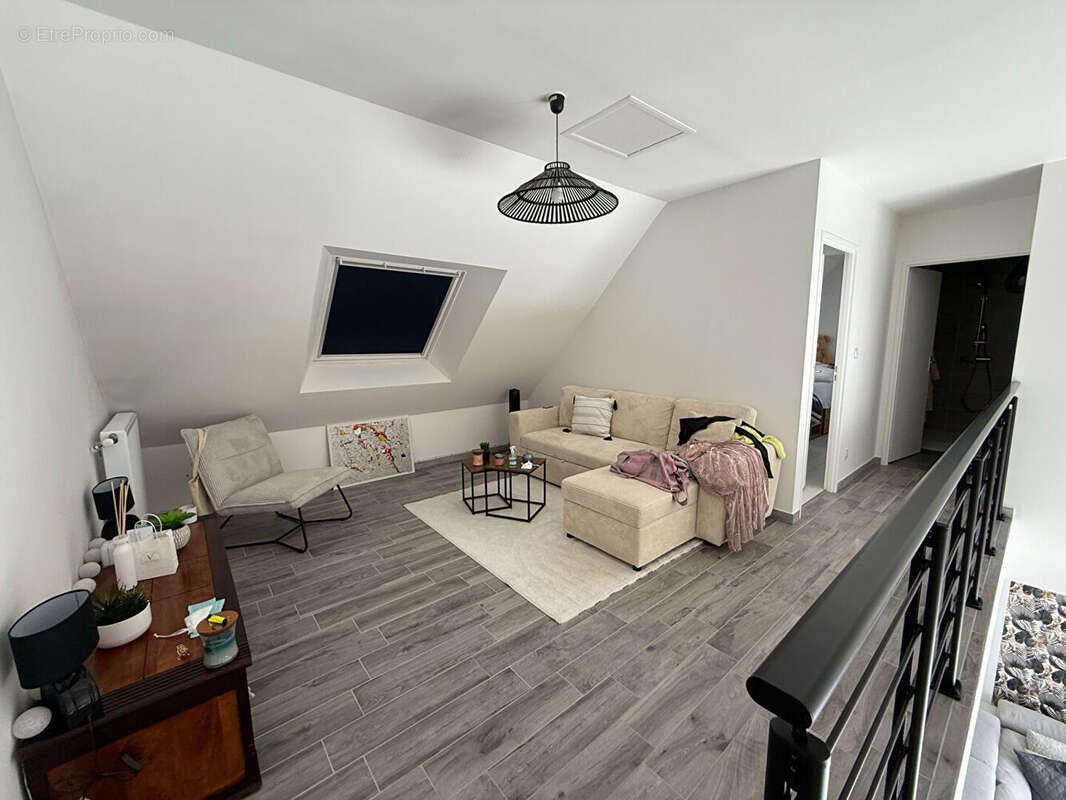 Maison à SAINT-AMAND-LONGPRE