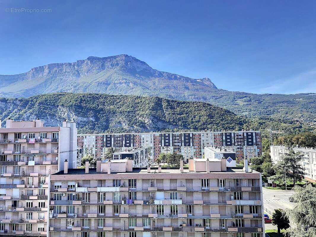 Appartement à ECHIROLLES