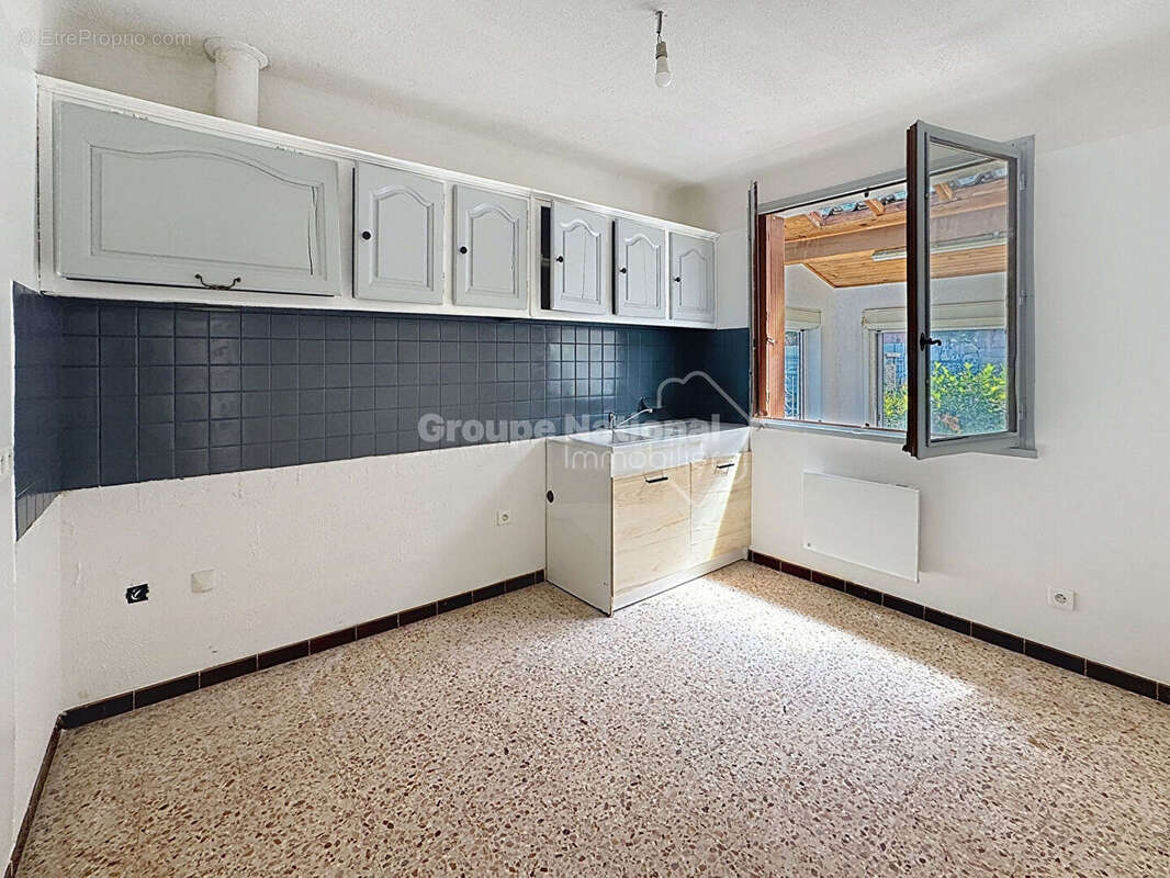 Maison à CHEVAL-BLANC