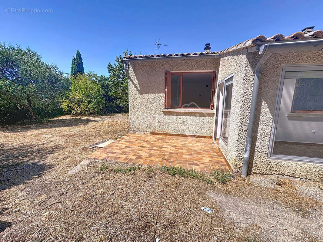 Maison à CHEVAL-BLANC