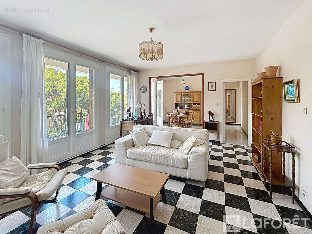 Appartement à SAUSSET-LES-PINS