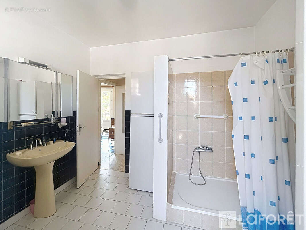 Appartement à SAUSSET-LES-PINS