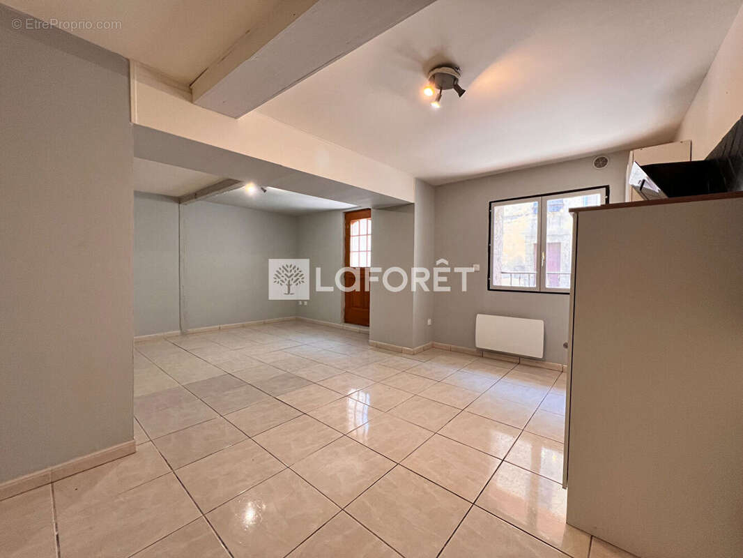 Appartement à CAUDIES-DE-FENOUILLEDES