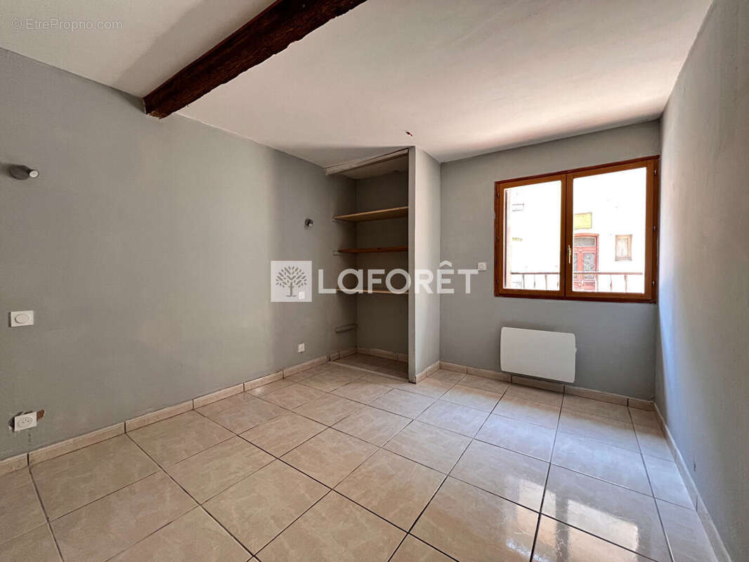 Appartement à CAUDIES-DE-FENOUILLEDES