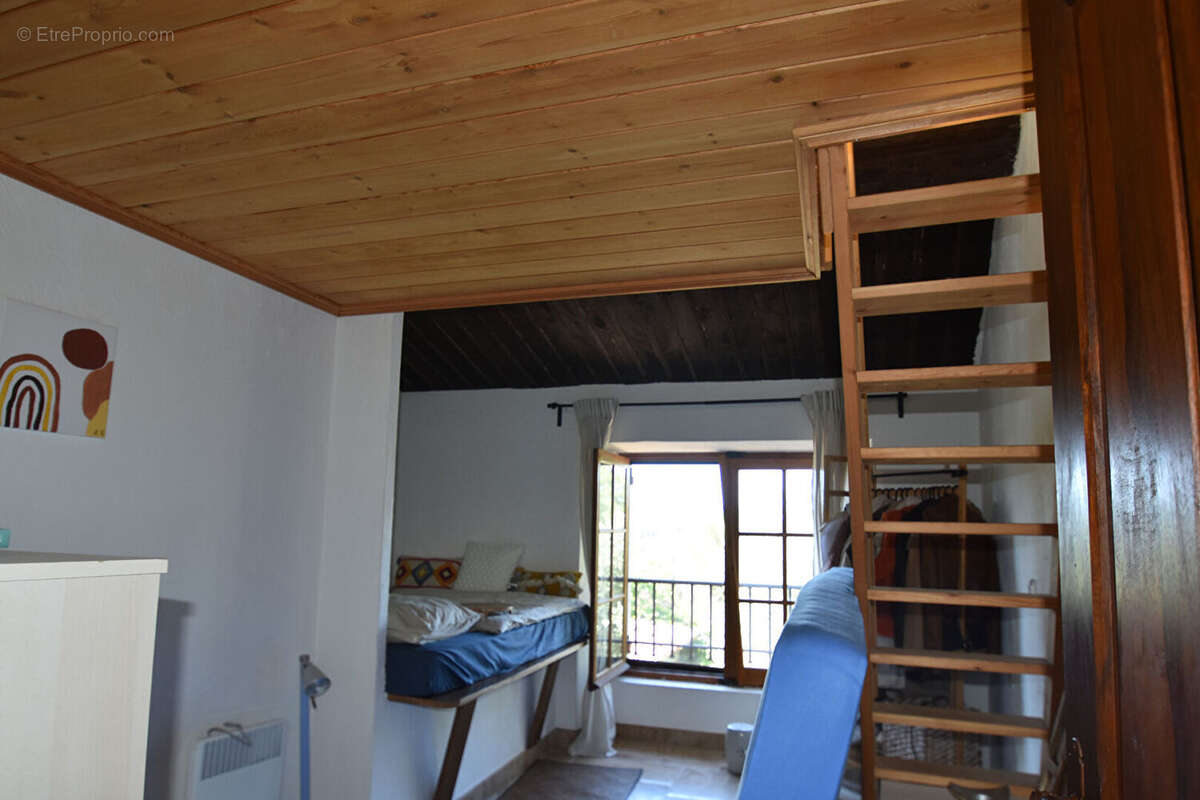 Maison à MONTAUROUX