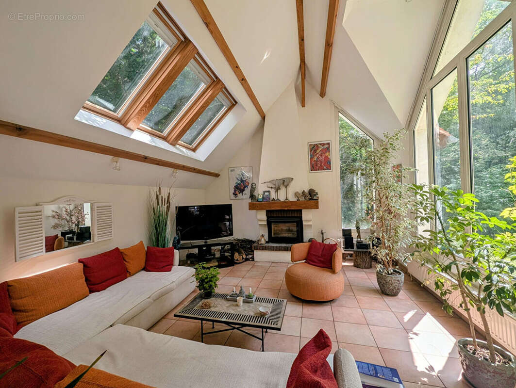 Maison à MILLY-LA-FORET