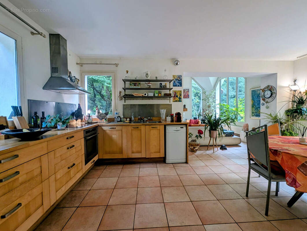 Maison à MILLY-LA-FORET