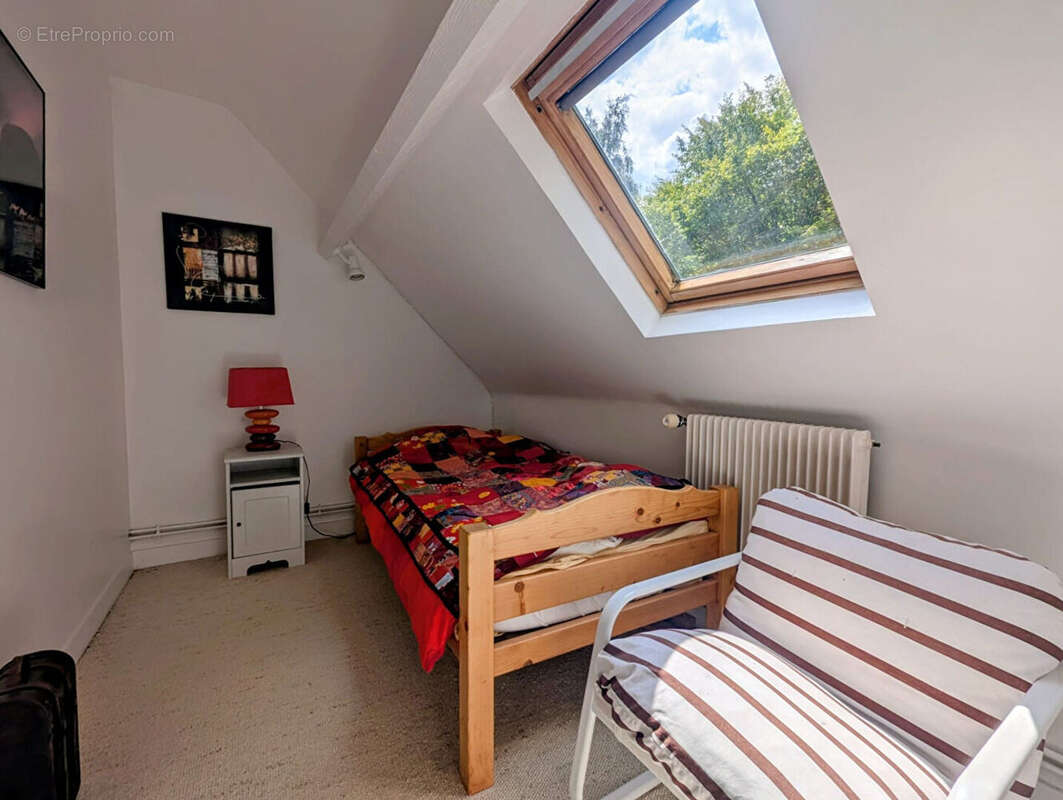 Maison à MILLY-LA-FORET