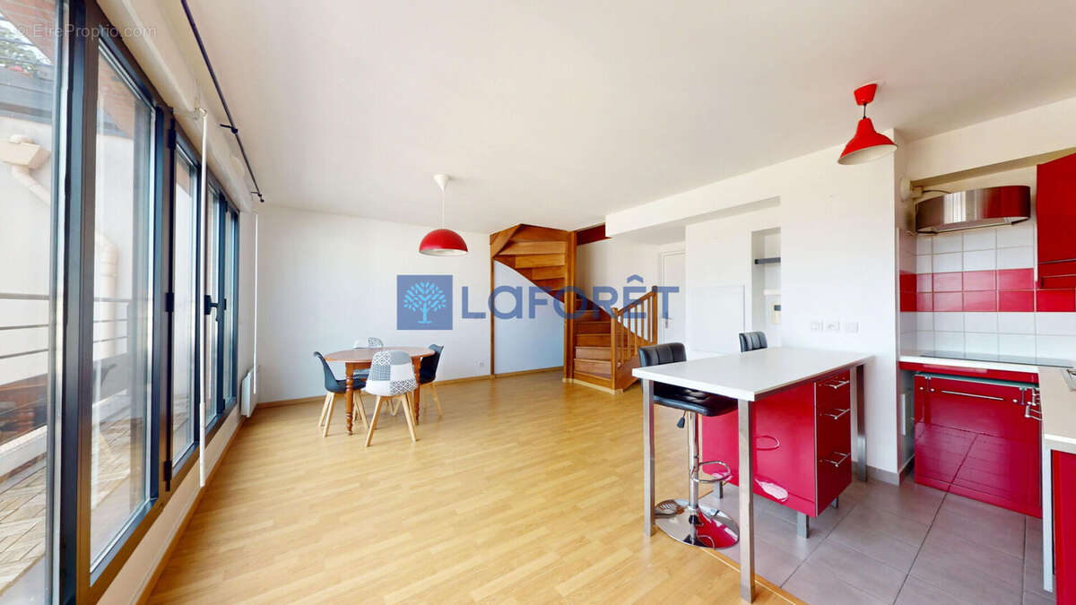 Appartement à ATHIS-MONS