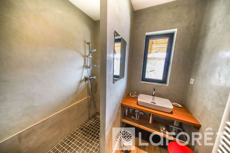 Maison à SAINT-APOLLINAIRE