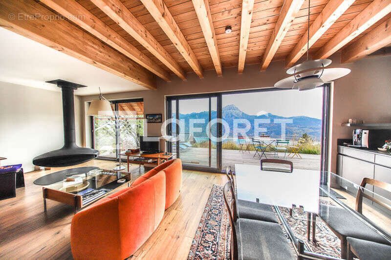 Maison à SAINT-APOLLINAIRE