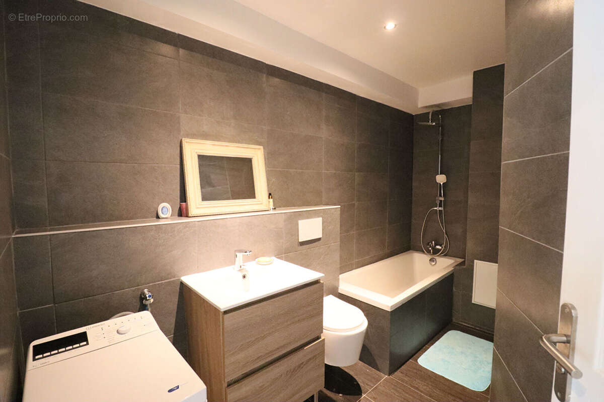 Appartement à MAREIL-MARLY