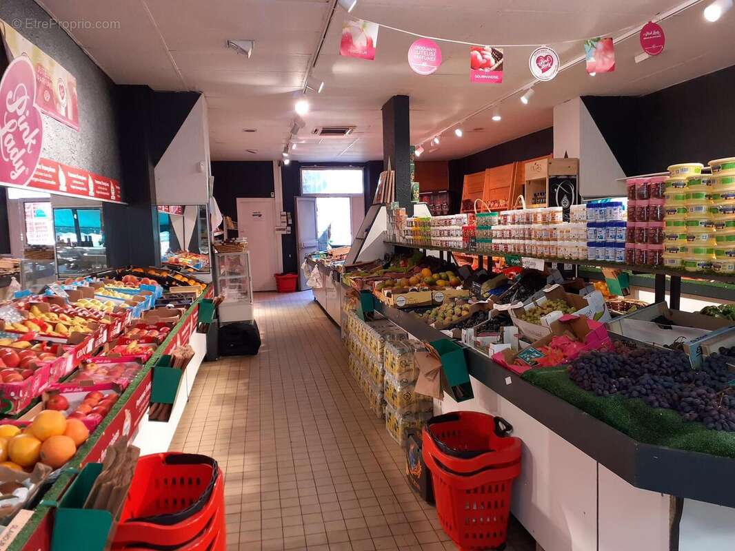 Photo 2 - Commerce à SAINT-CHAMOND