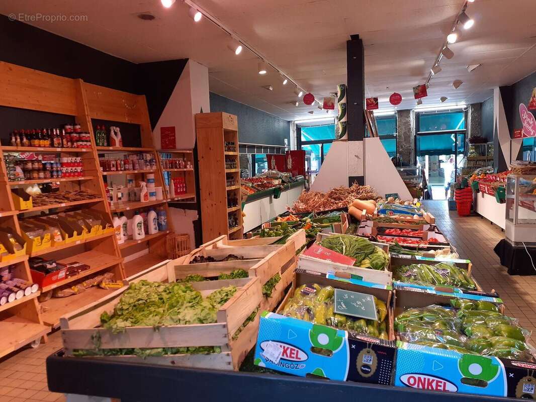 Photo 3 - Commerce à SAINT-CHAMOND