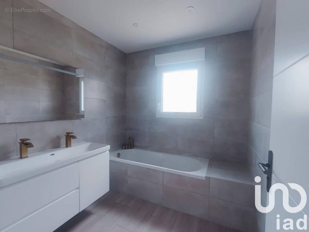 Photo 1 - Maison à BREVIANDES