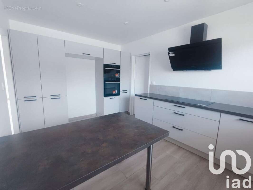 Photo 4 - Maison à BREVIANDES