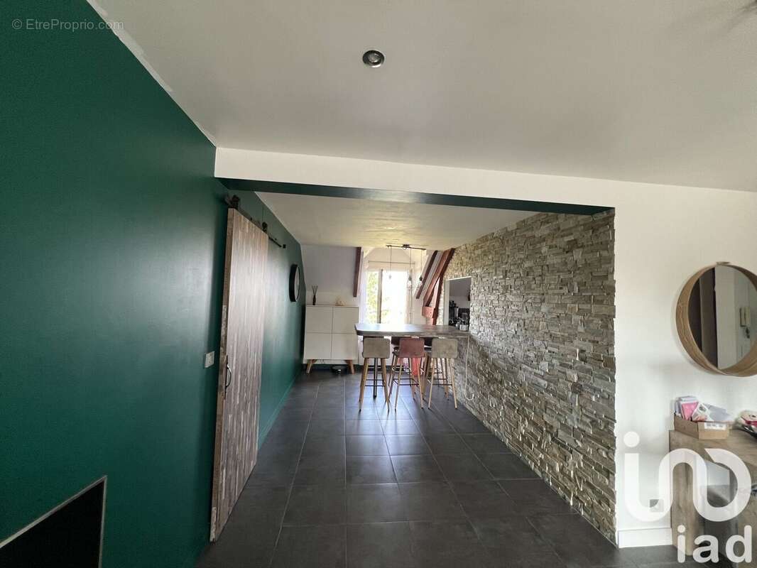 Photo 6 - Appartement à SAINTRY-SUR-SEINE