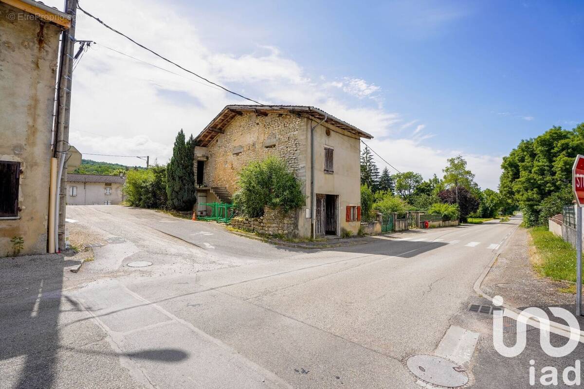 Photo 1 - Maison à PRESSIAT