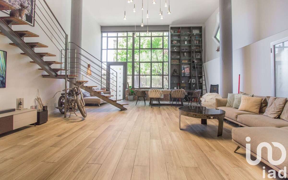 Photo 2 - Commerce à TOULON