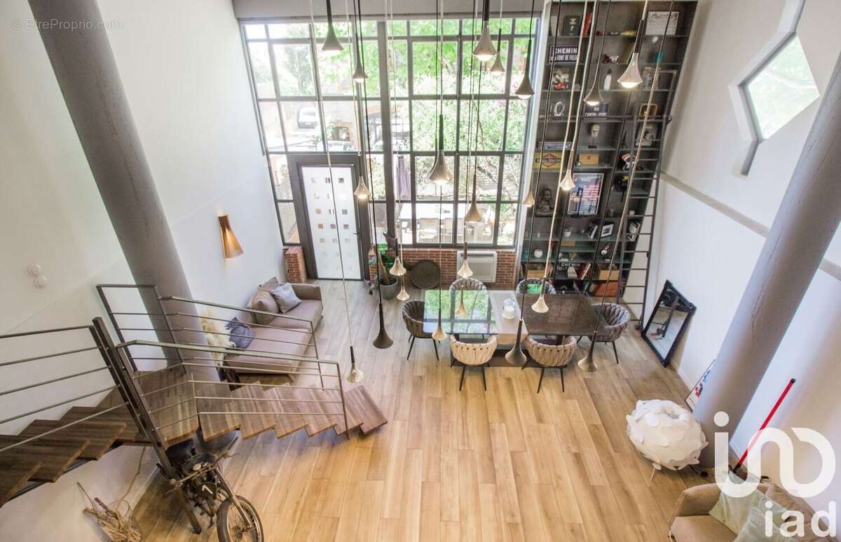 Photo 4 - Commerce à TOULON