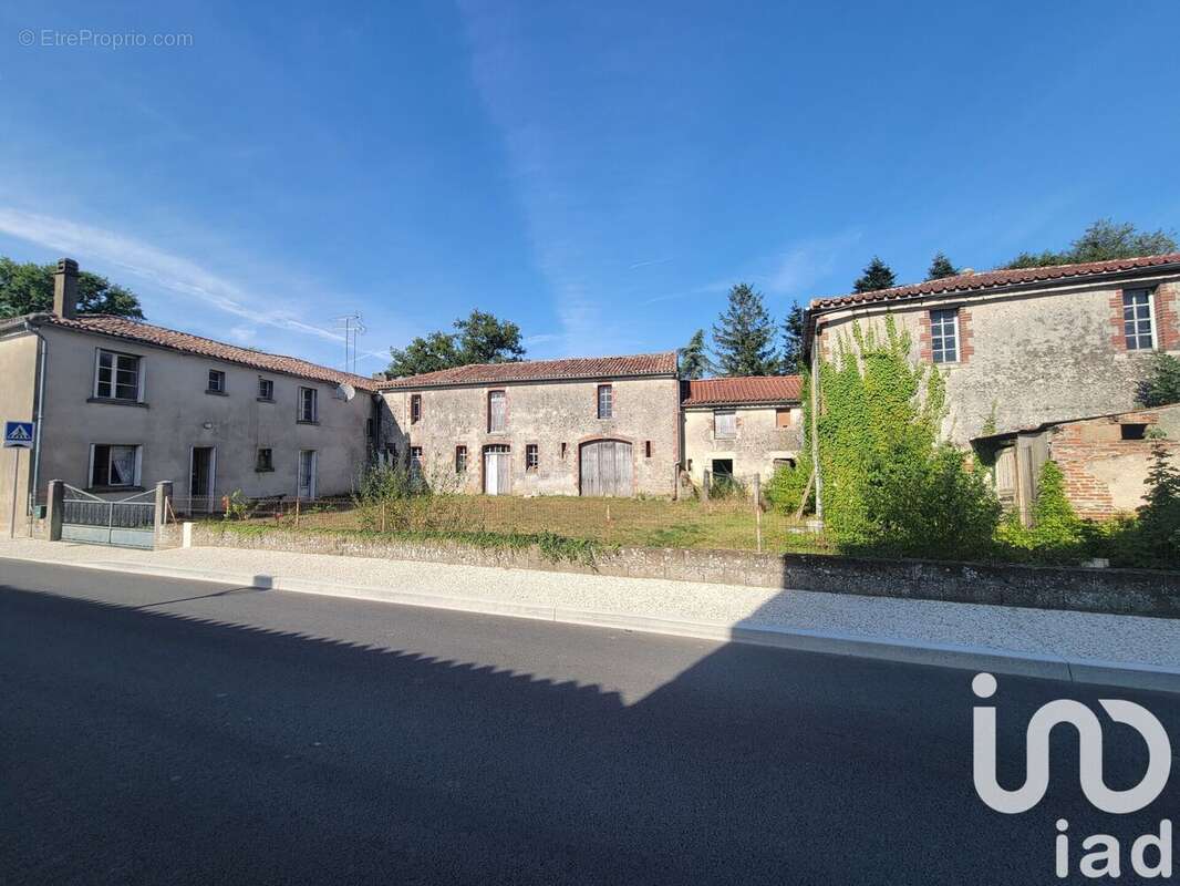 Photo 2 - Maison à REAUMUR