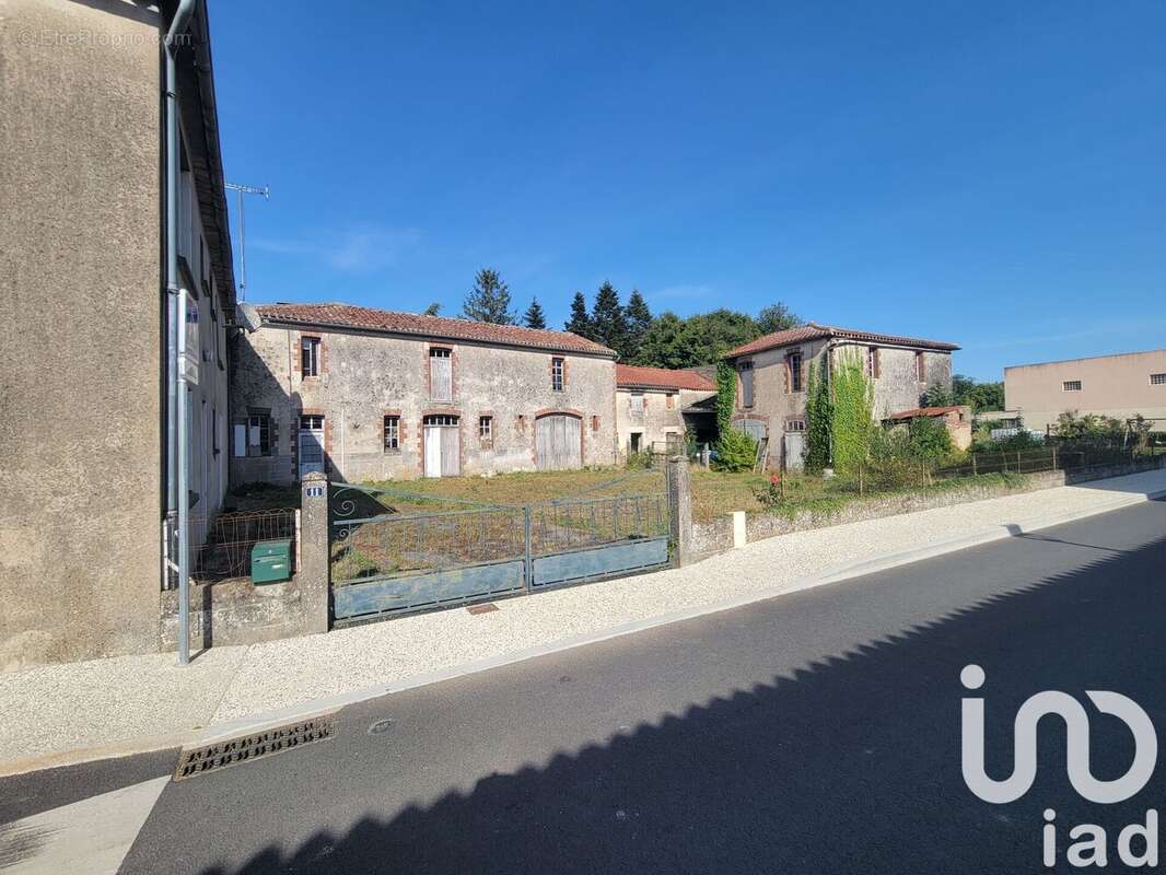 Photo 3 - Maison à REAUMUR