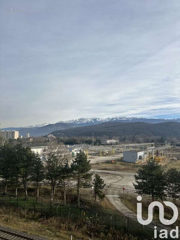 Photo 2 - Appartement à LE PONT-DE-CLAIX