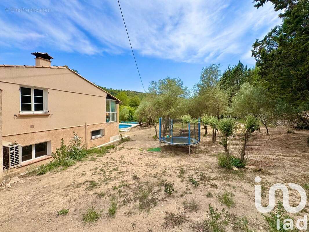 Photo 3 - Maison à TOURVES