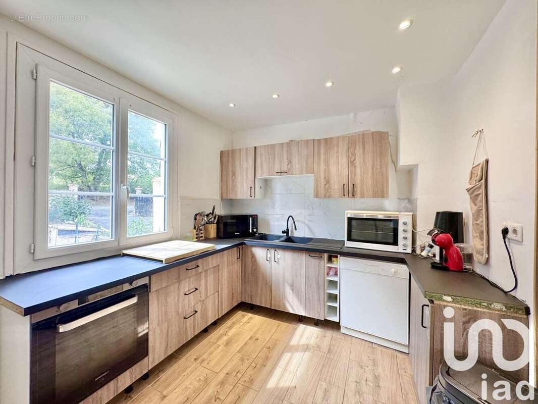 Photo 8 - Maison à TOURVES