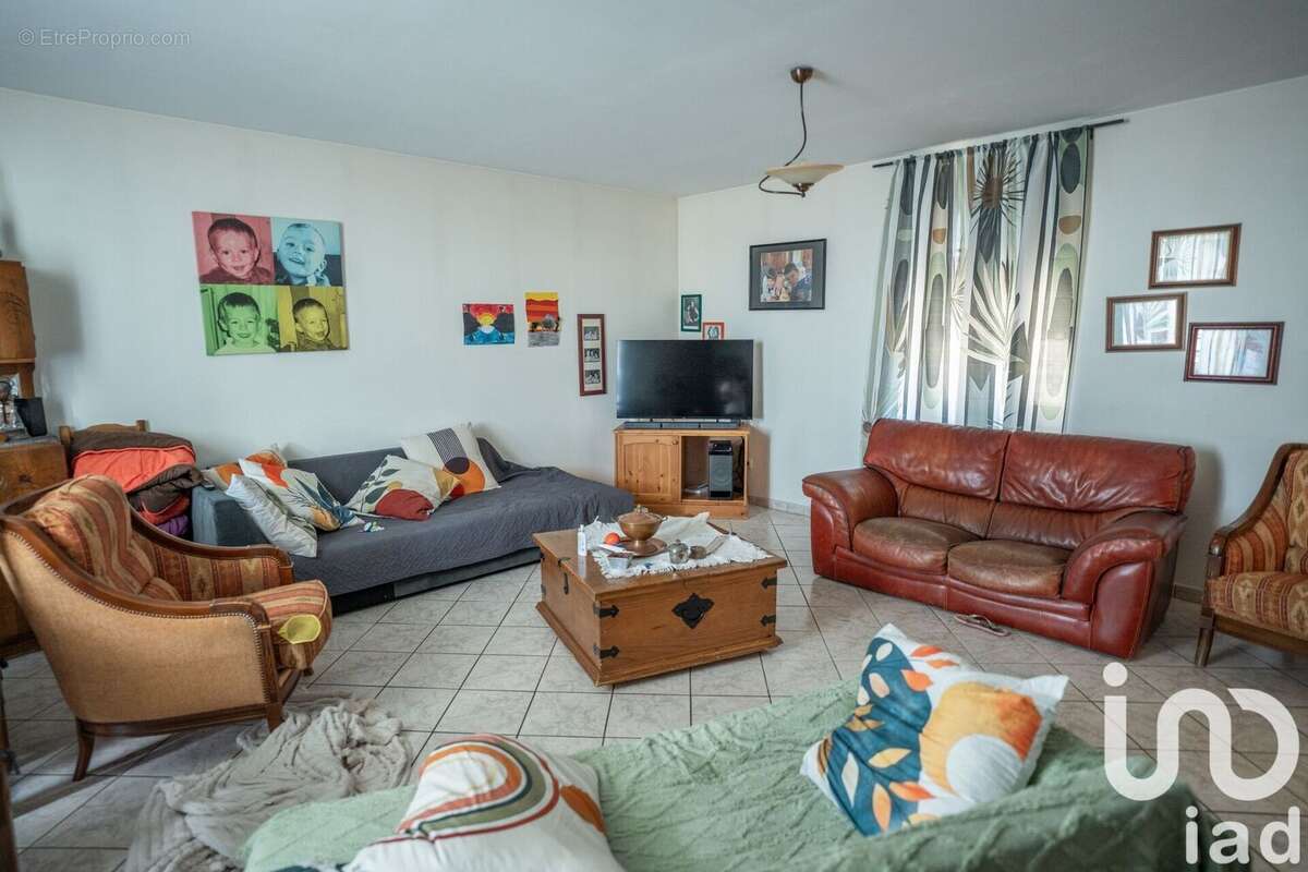 Photo 4 - Maison à TREPT