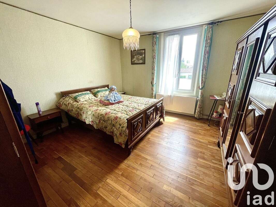 Photo 8 - Maison à LATHUS-SAINT-REMY