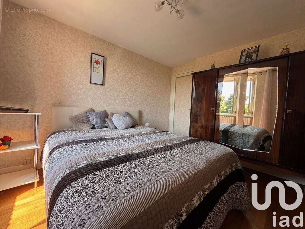 Photo 6 - Maison à GLENAT