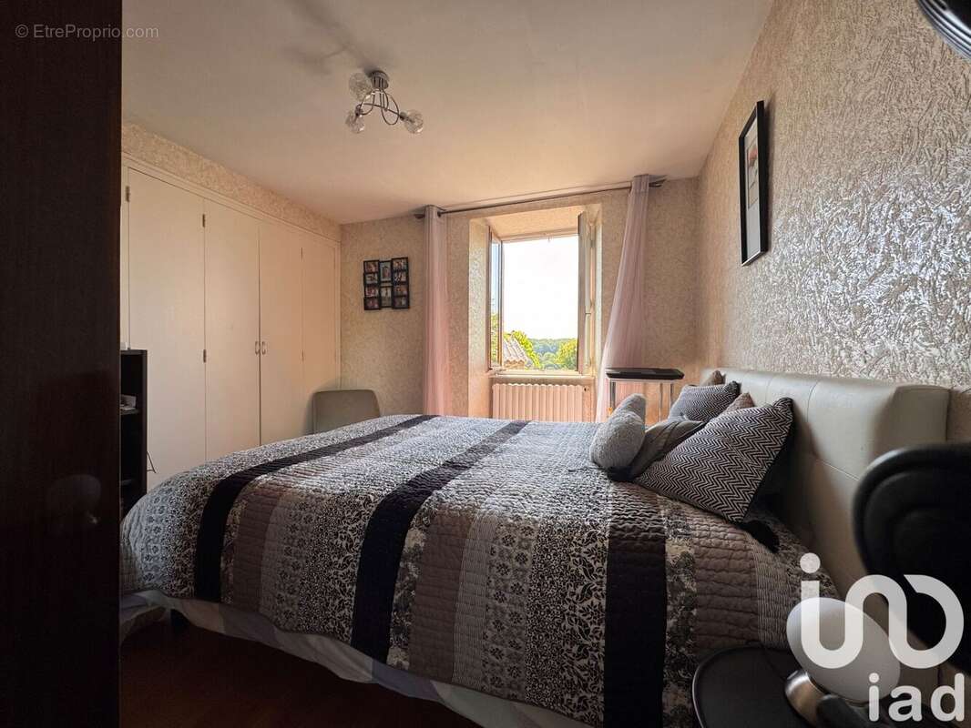 Photo 7 - Maison à GLENAT