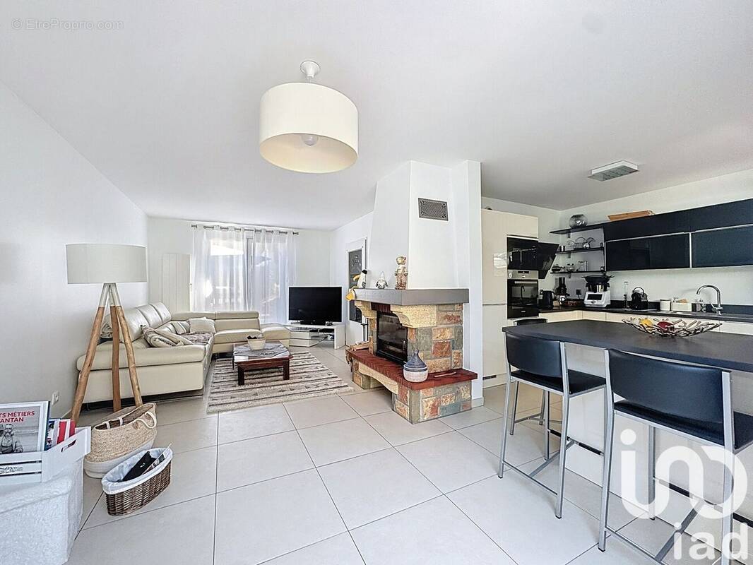 Photo 1 - Maison à VILLE-LA-GRAND