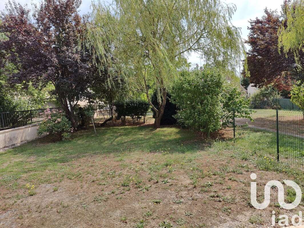 Photo 3 - Maison à SAINT-SYMPHORIEN