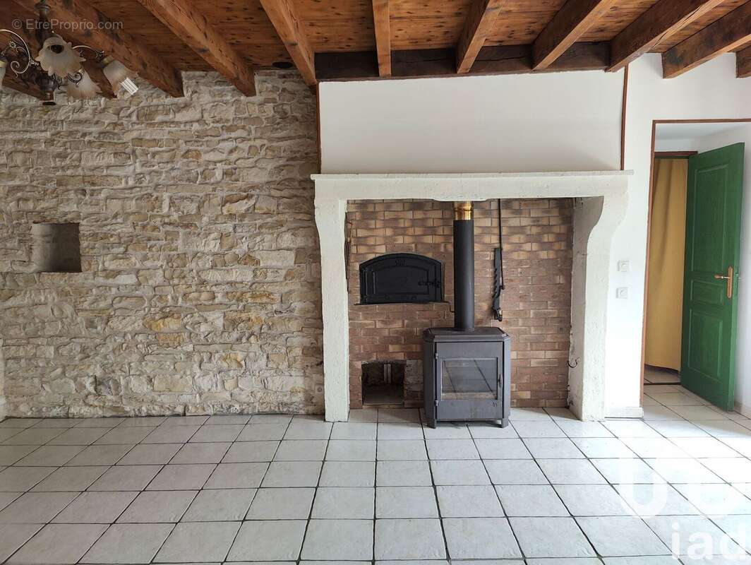 Photo 6 - Maison à SAINT-SYMPHORIEN