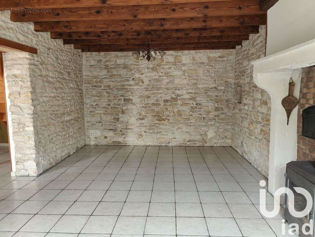 Photo 8 - Maison à SAINT-SYMPHORIEN